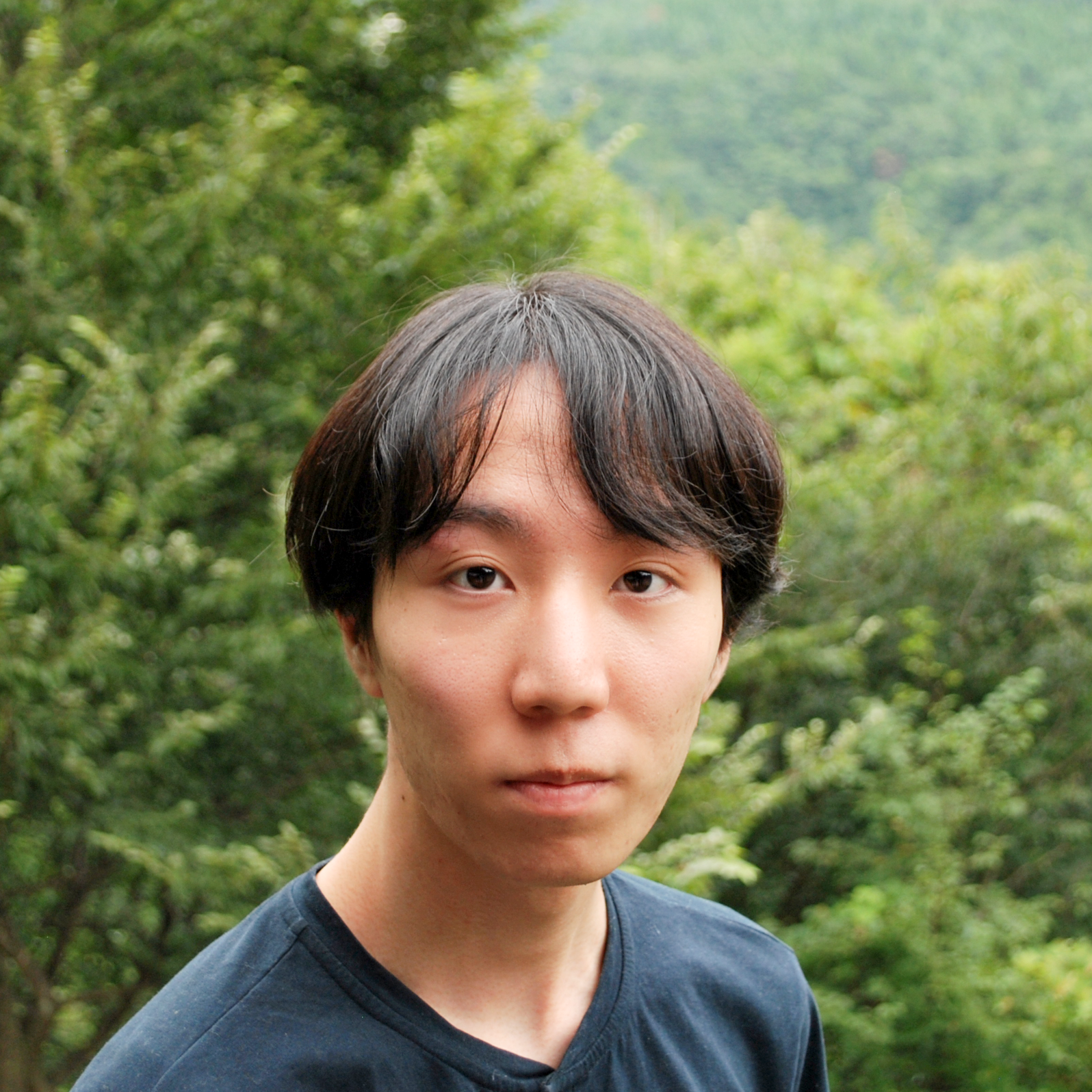 河野　琳